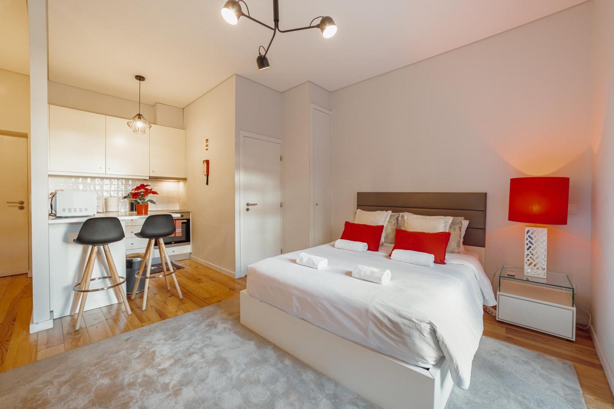 Luminous Apartment In The Heart Of Porto Bagian luar foto